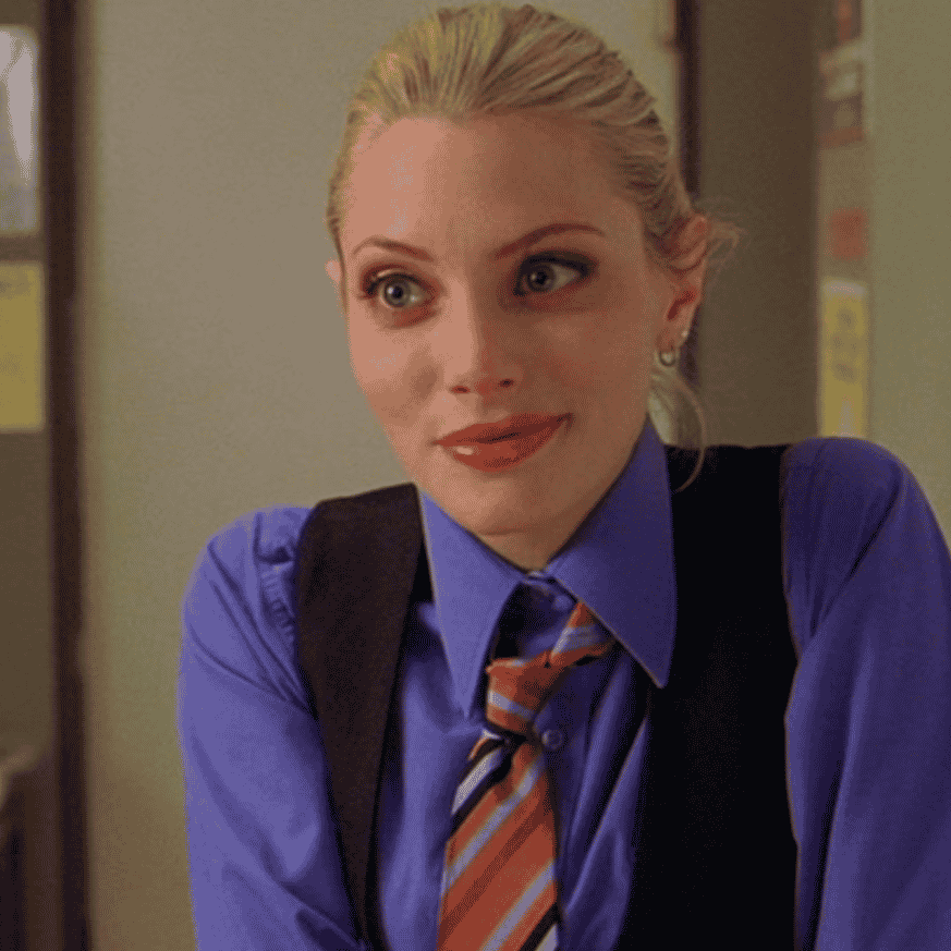 Mia (The Slammin' Salmon) (April Bowlby) Image