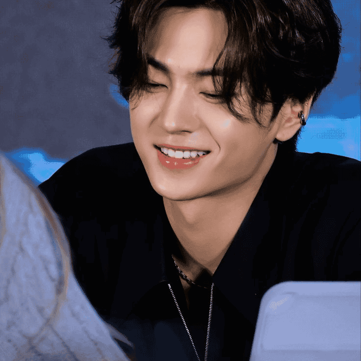 Park-Jongseong-(JAY-EN-) Image