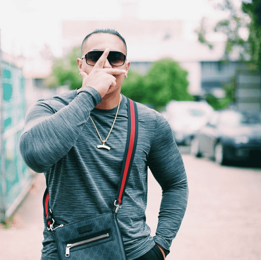 J Emz BEST VERSION (ONEFOUR) Image