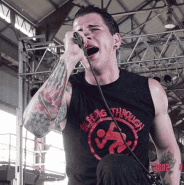 M shadows 2002screaming  vocals Image