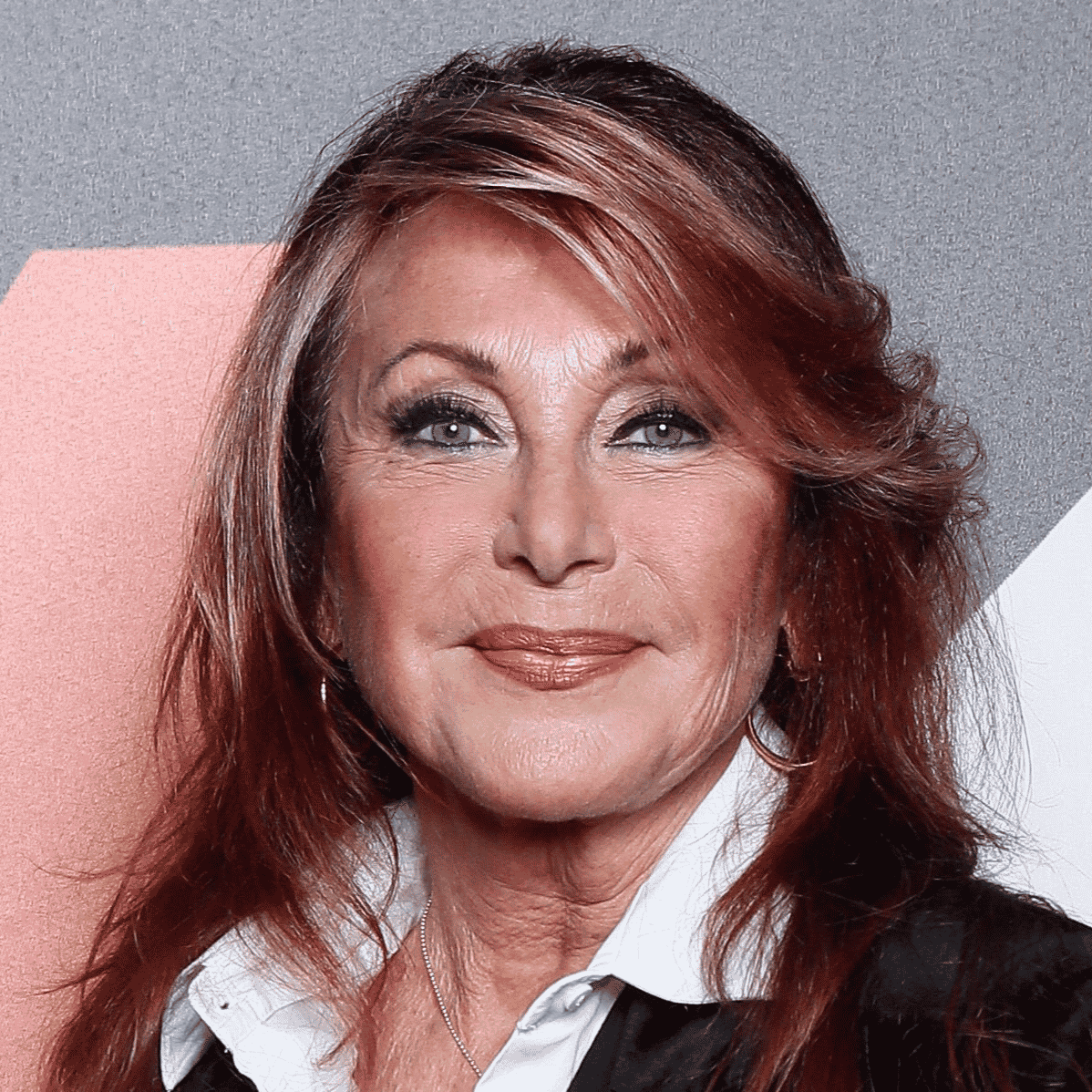 Julie Pietri AI Voice