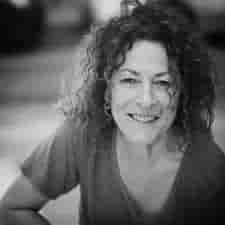 Yehudit Ravitz AI Voice