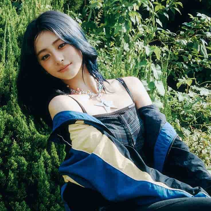 Yunjin of Lesserafim Image