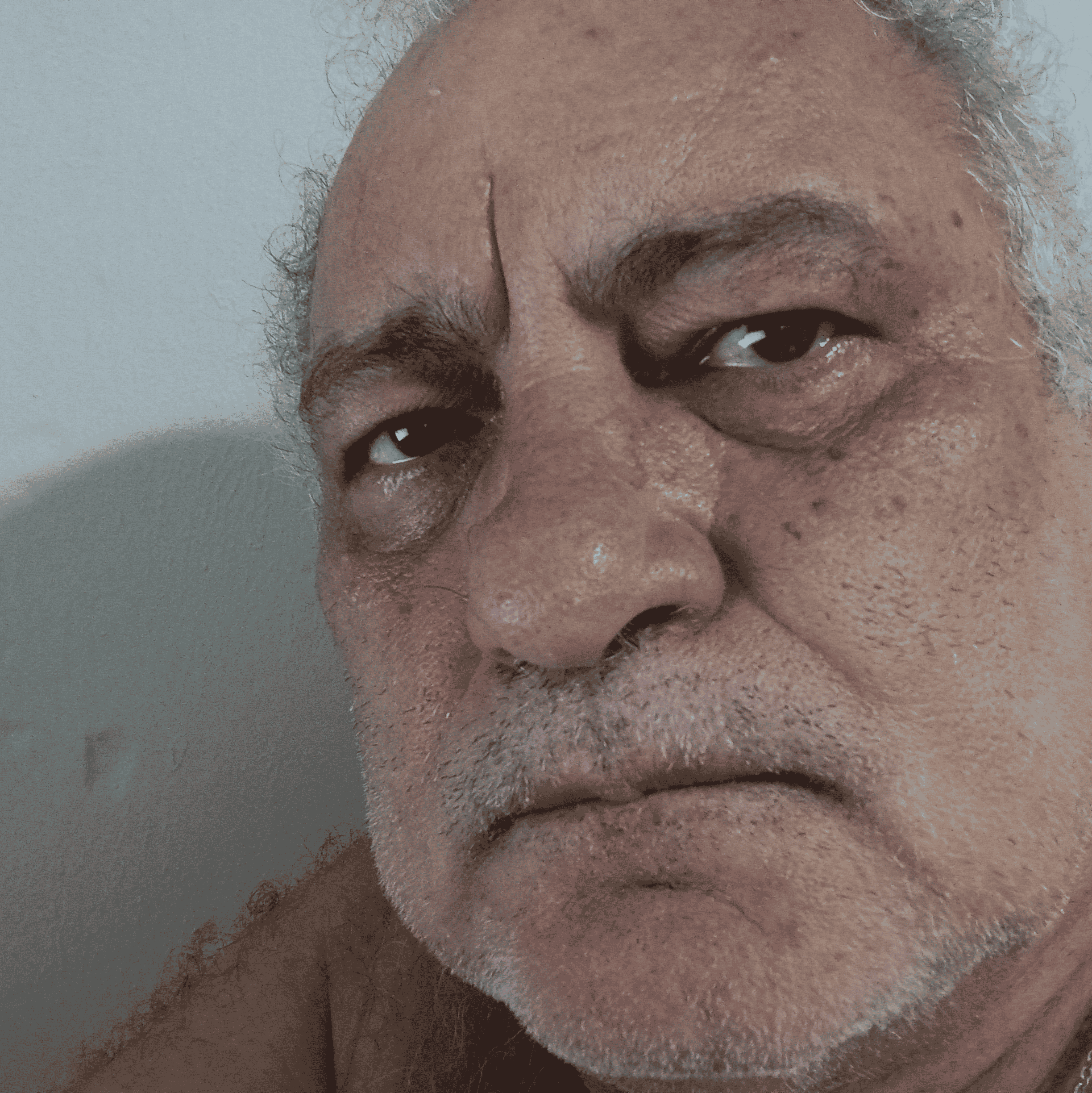 Carlos - Voz para substituição AI Voice