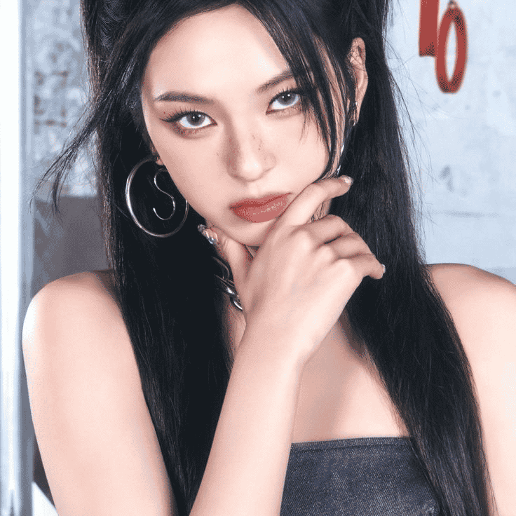 CHIQUITA - BABYMONSTER -- Image