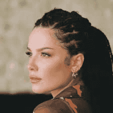 Halsey Voice  Image