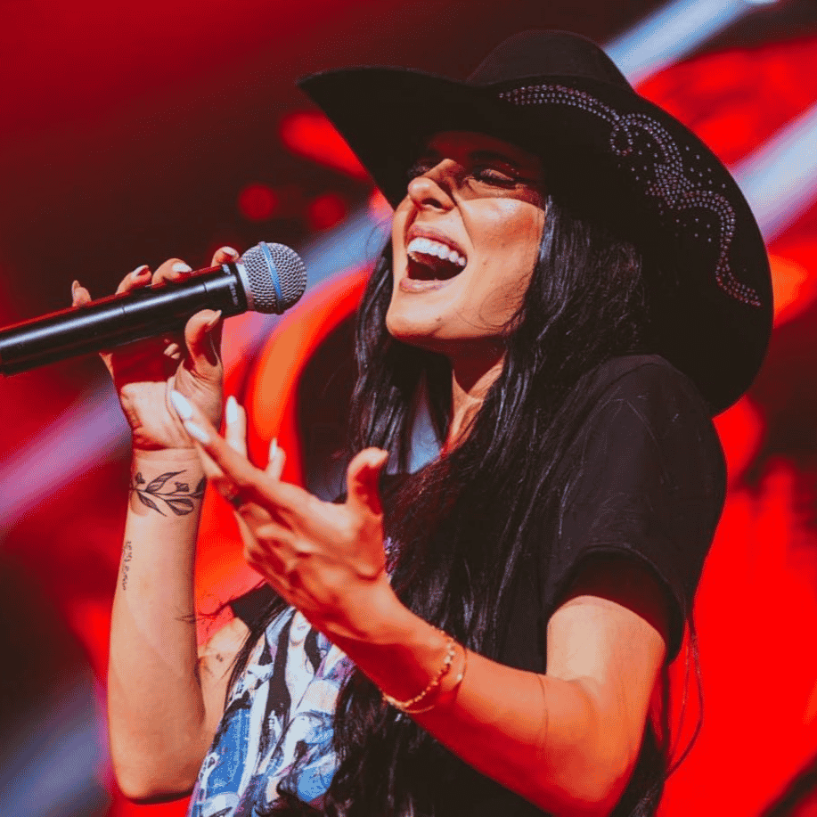 Ana Castela  AI Voice