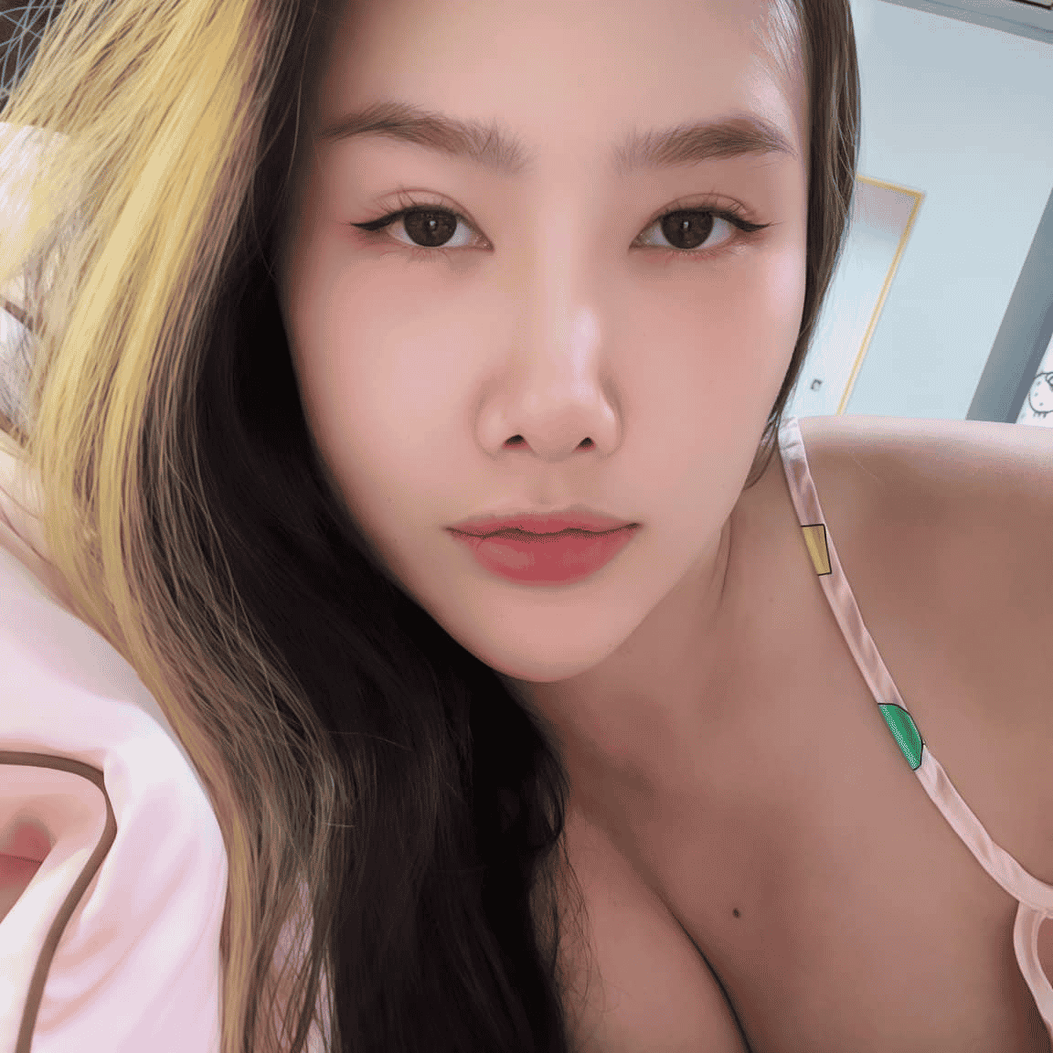 mixzy2 AI Voice