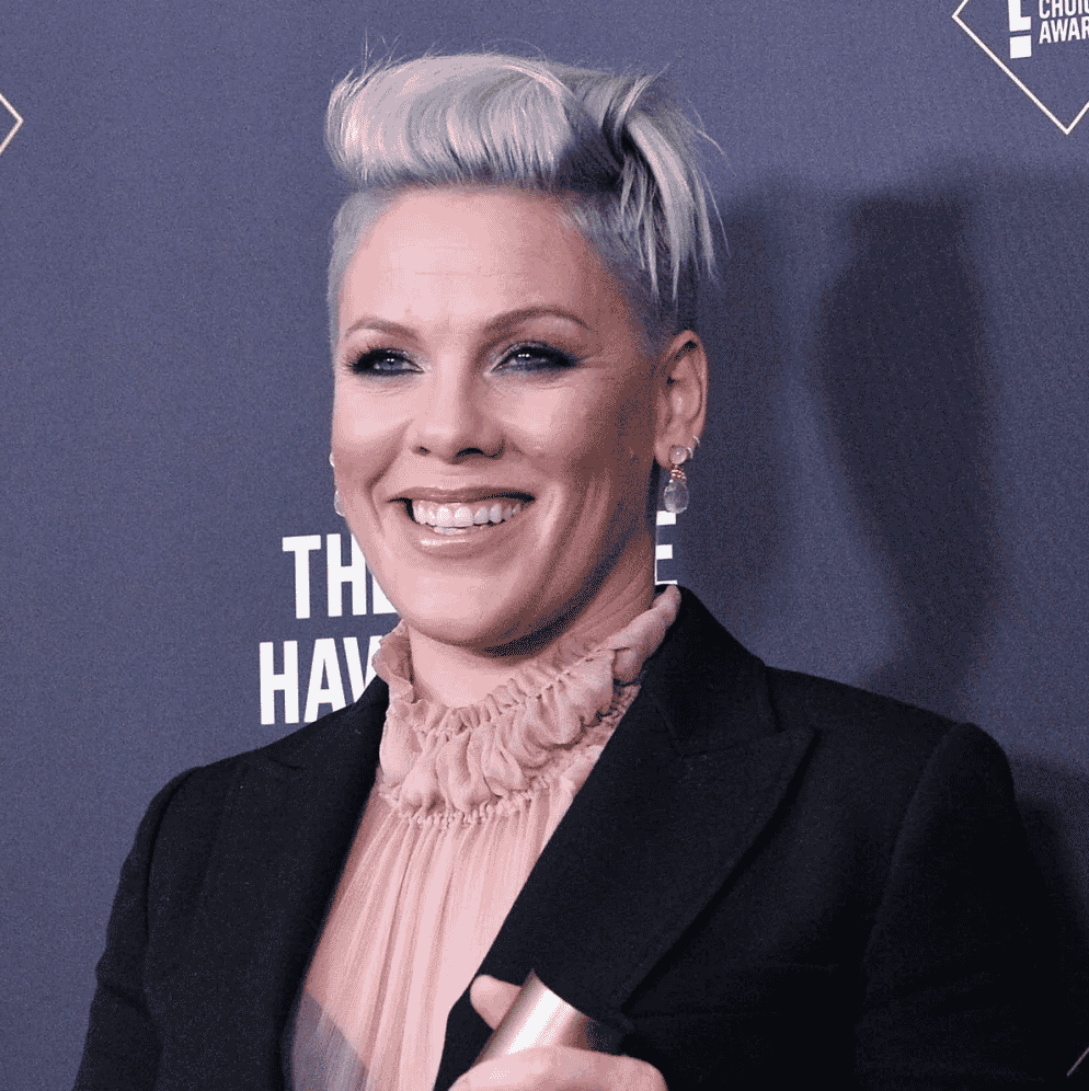P!nk (Trustfall) HQ AI Voice