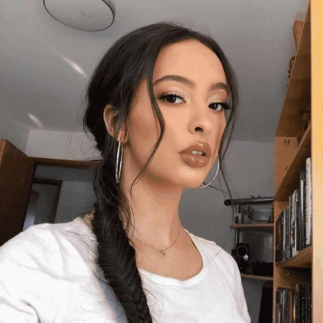 Faouzia Ai  AI Voice