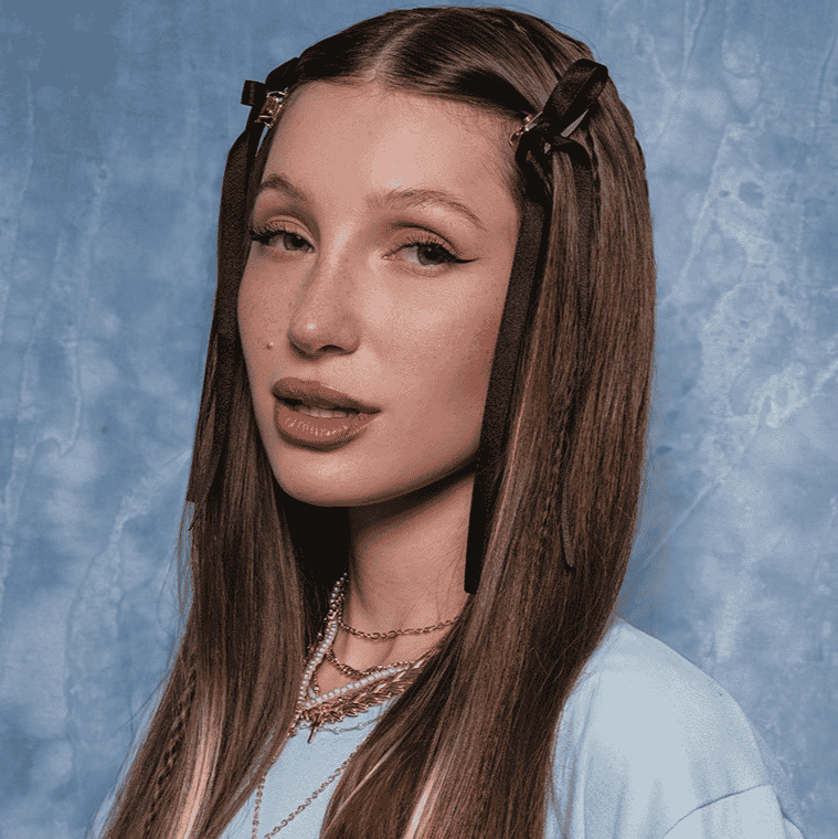 Yami Safdie AI Voice