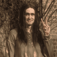 Neil (The Young Ones) (Nigel Planer) AI Voice