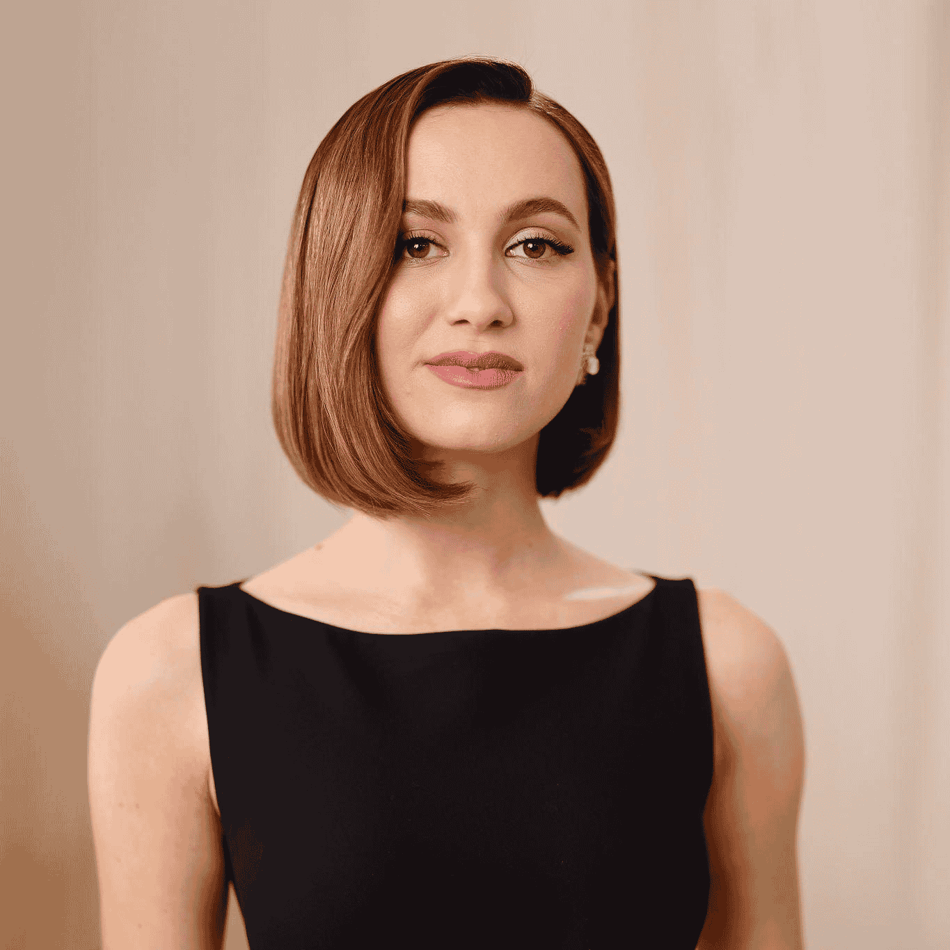 maudeapatow(voz fluida) AI Voice