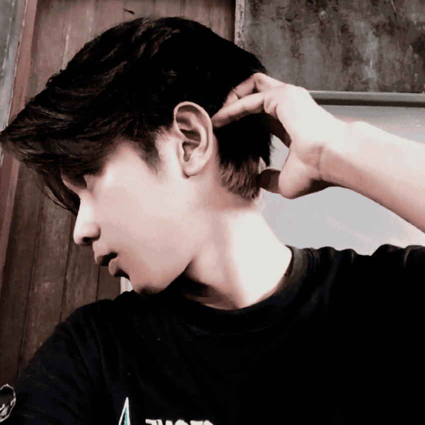 Boy k-popers AI Voice