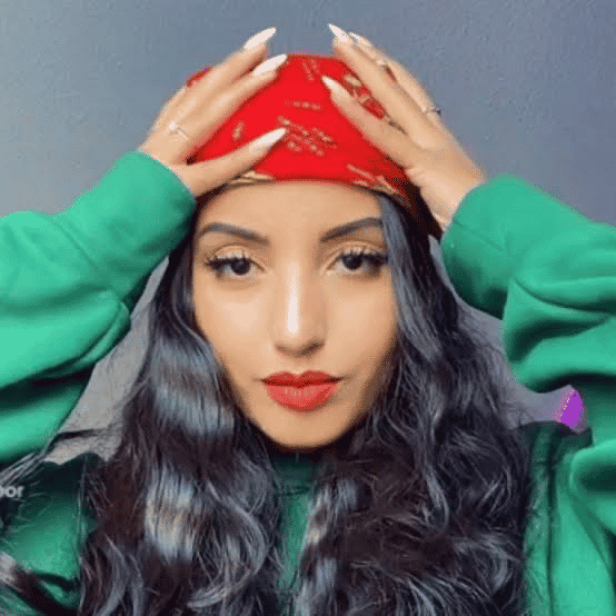 Sara Soroor ai AI Voice