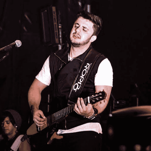 Cristiano Araújo - Estúdio 2 AI Voice