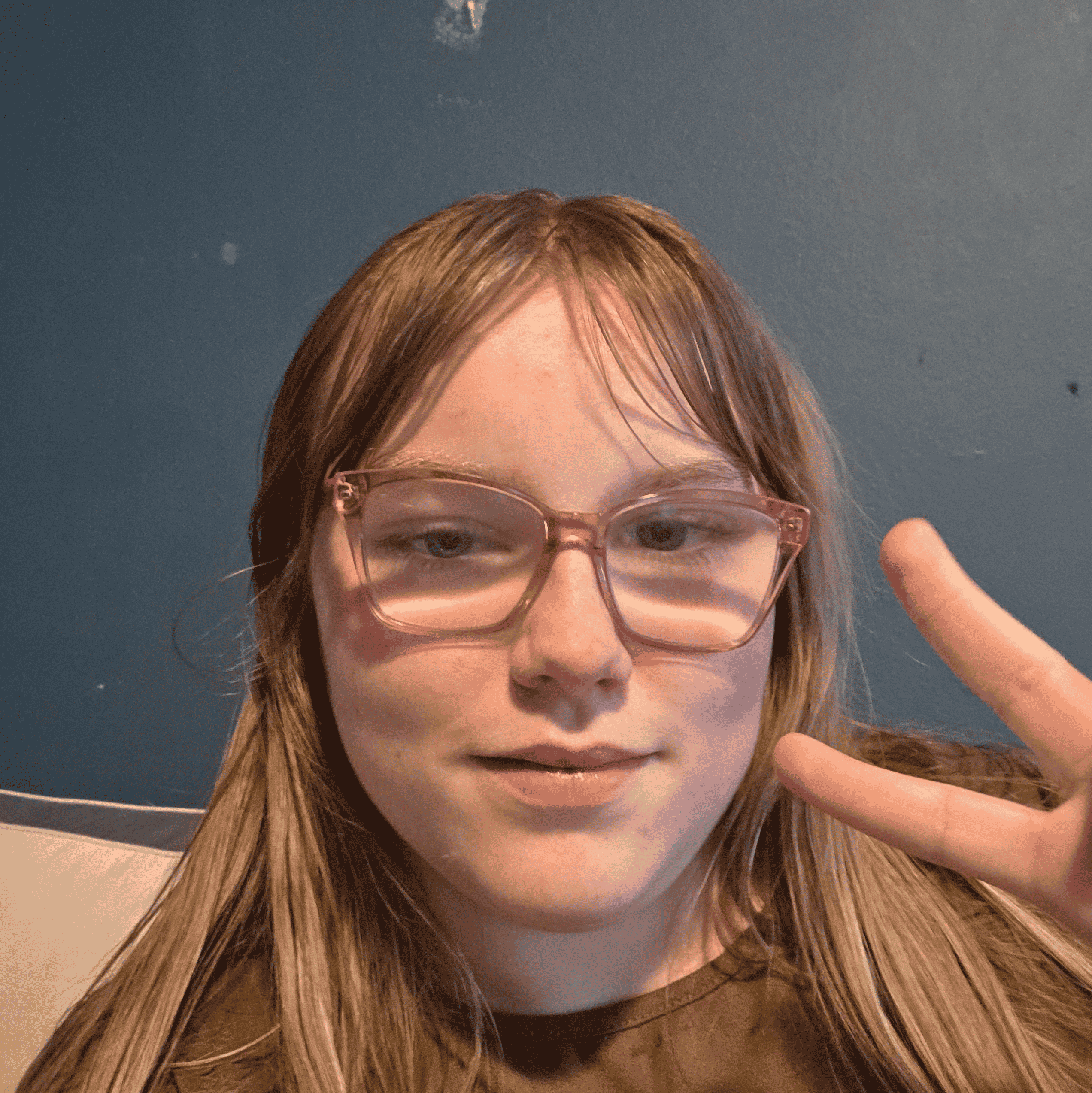 Leyna G (better/clean) AI Voice