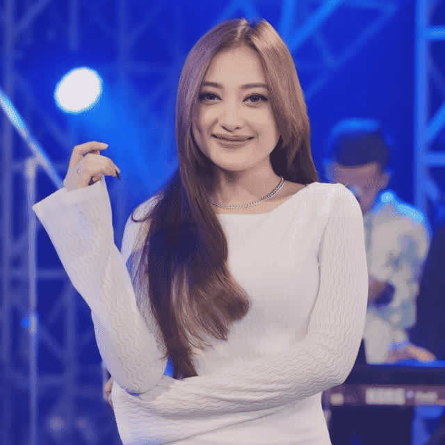 Shinta Arsinta AI Voice