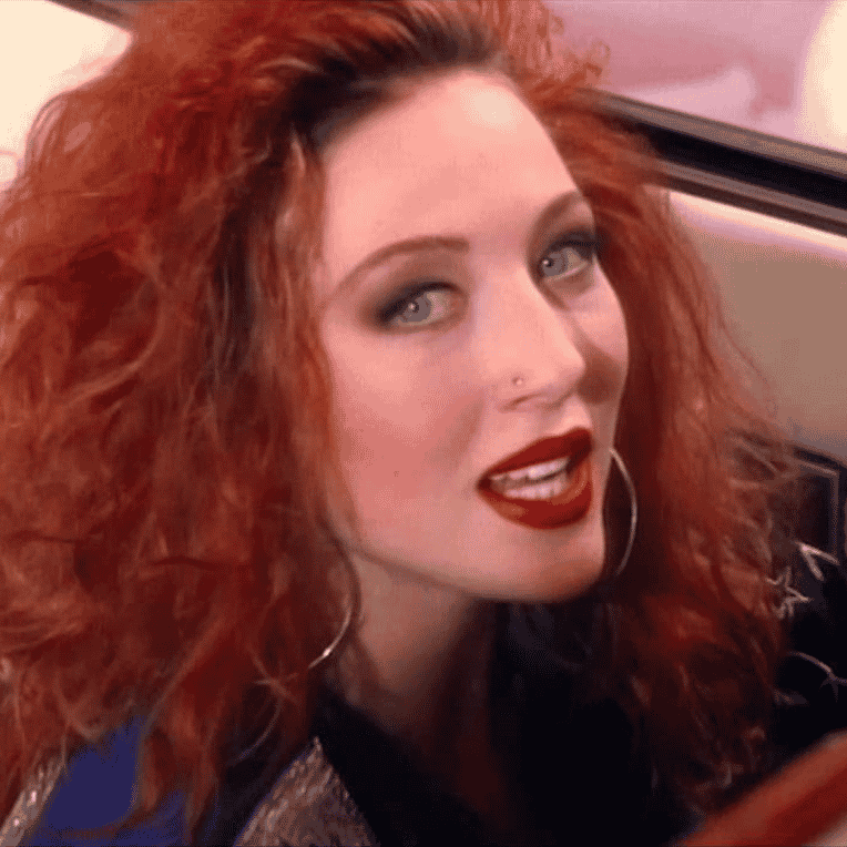 VICKI PERKS [FUZZBOX] AI Voice