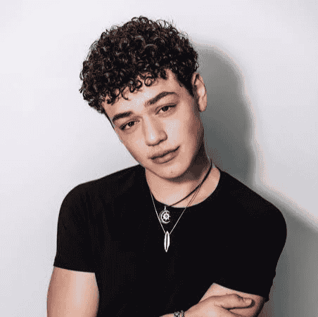 Julian Lerner AI Voice