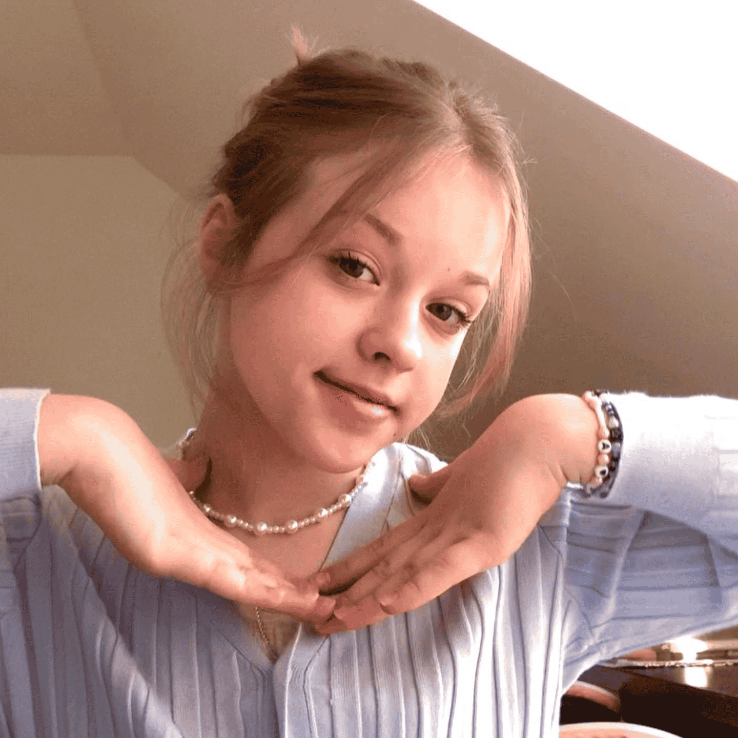 Alicja "Ala" Tracz AI Voice