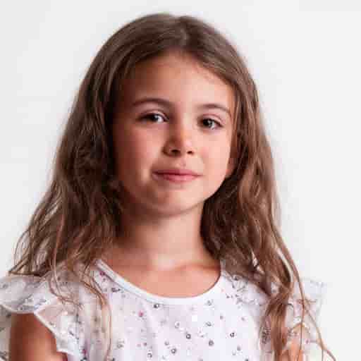 voice2057333566190239746 AI Voice