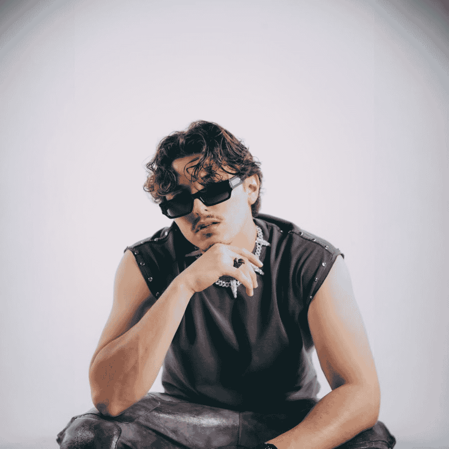 GABITO BALLESTEROS (GAEL-TOPIC X EL CHUYITO)  AI Voice