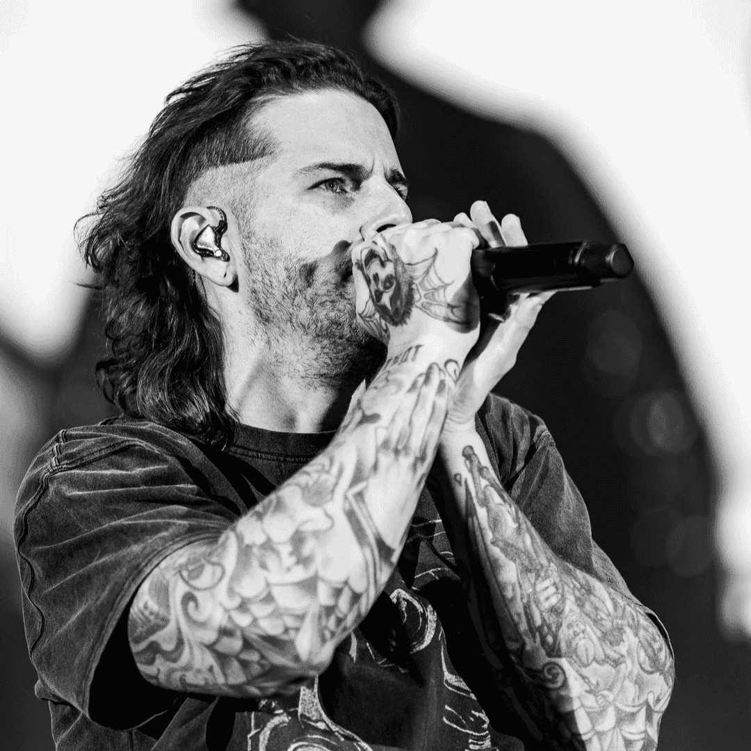 M. Shadows (Avenged Sevenfold)  AI Voice
