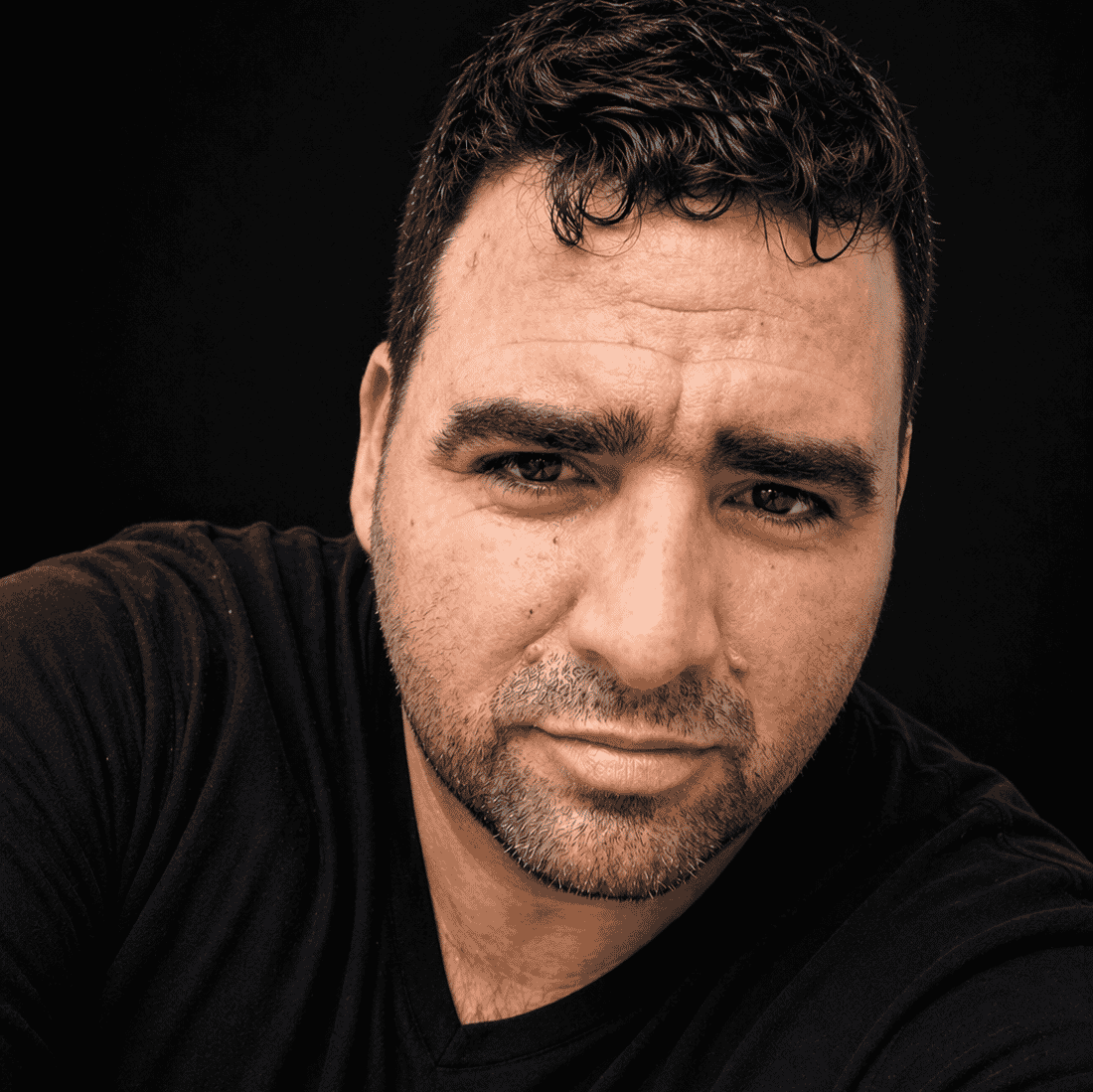 luis rojas amaya  AI Voice