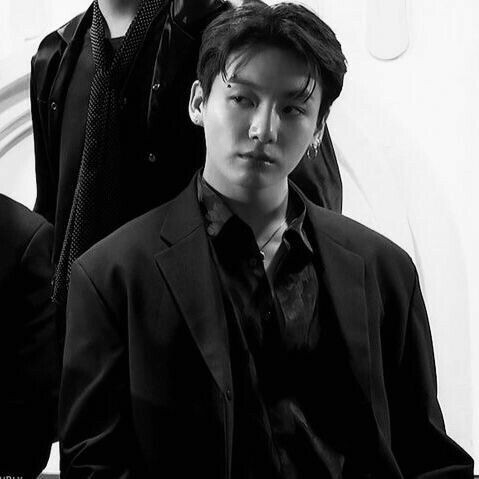 ElsaKnightwalkr profile picture