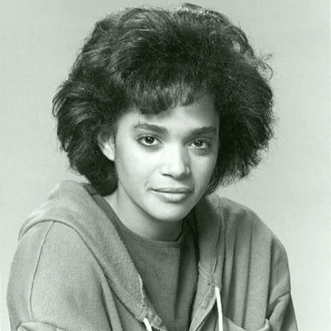 Lisa Bonet 87-98 Test -3.5 AI Voice