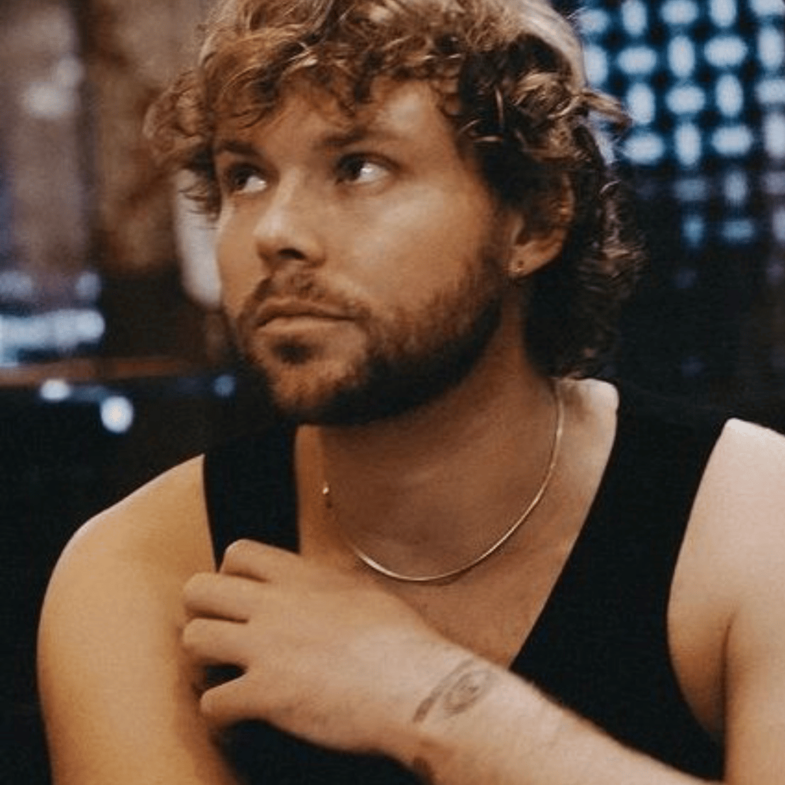 Ashton Irwin (2023-2024) AI Voice