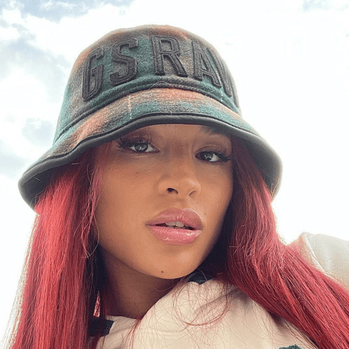 Yade Lauren AI Voice