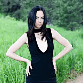 Laura Brehm AI Voice