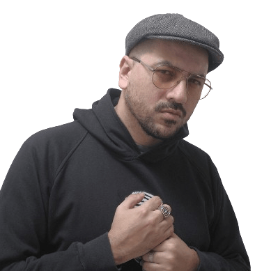 Uriel Reyes (Relatos de la noche) AI Voice