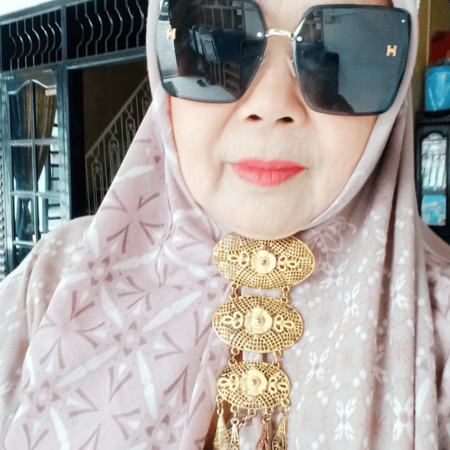 Hj Ida Ratnasari AI Voice