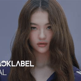 Ella Gross AI Voice