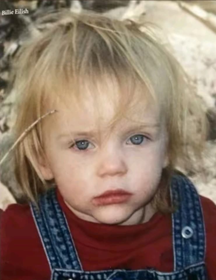 Ilovbillieeilish profile picture