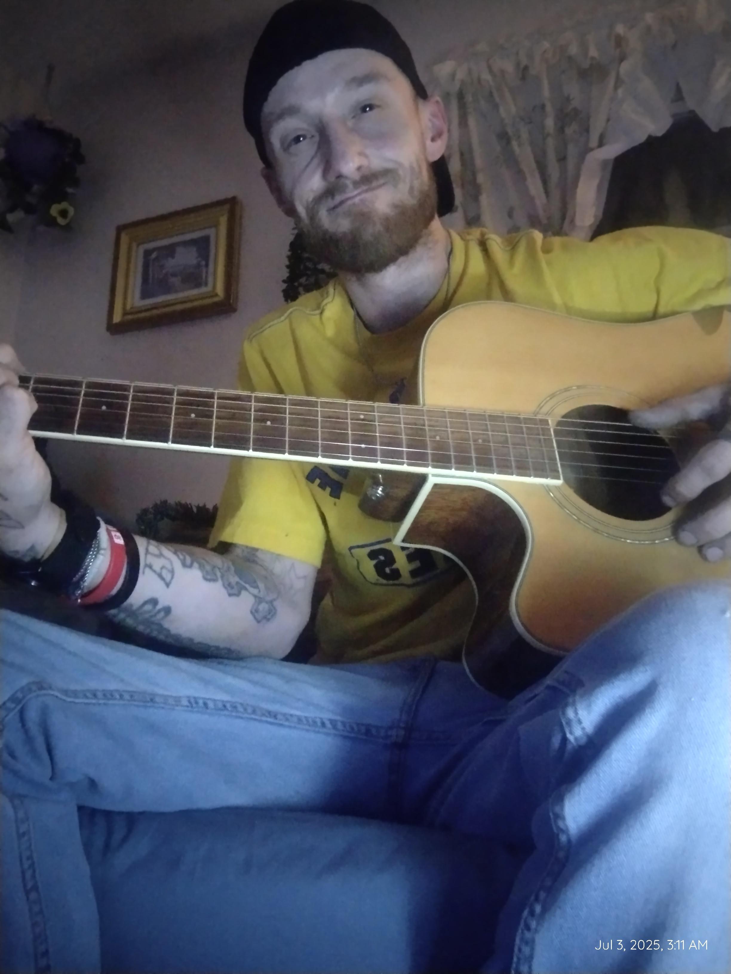 🎸🤘GuitarGuy4yall🤘🎸 profile picture