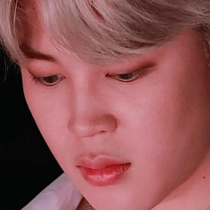 0liviaM profile picture