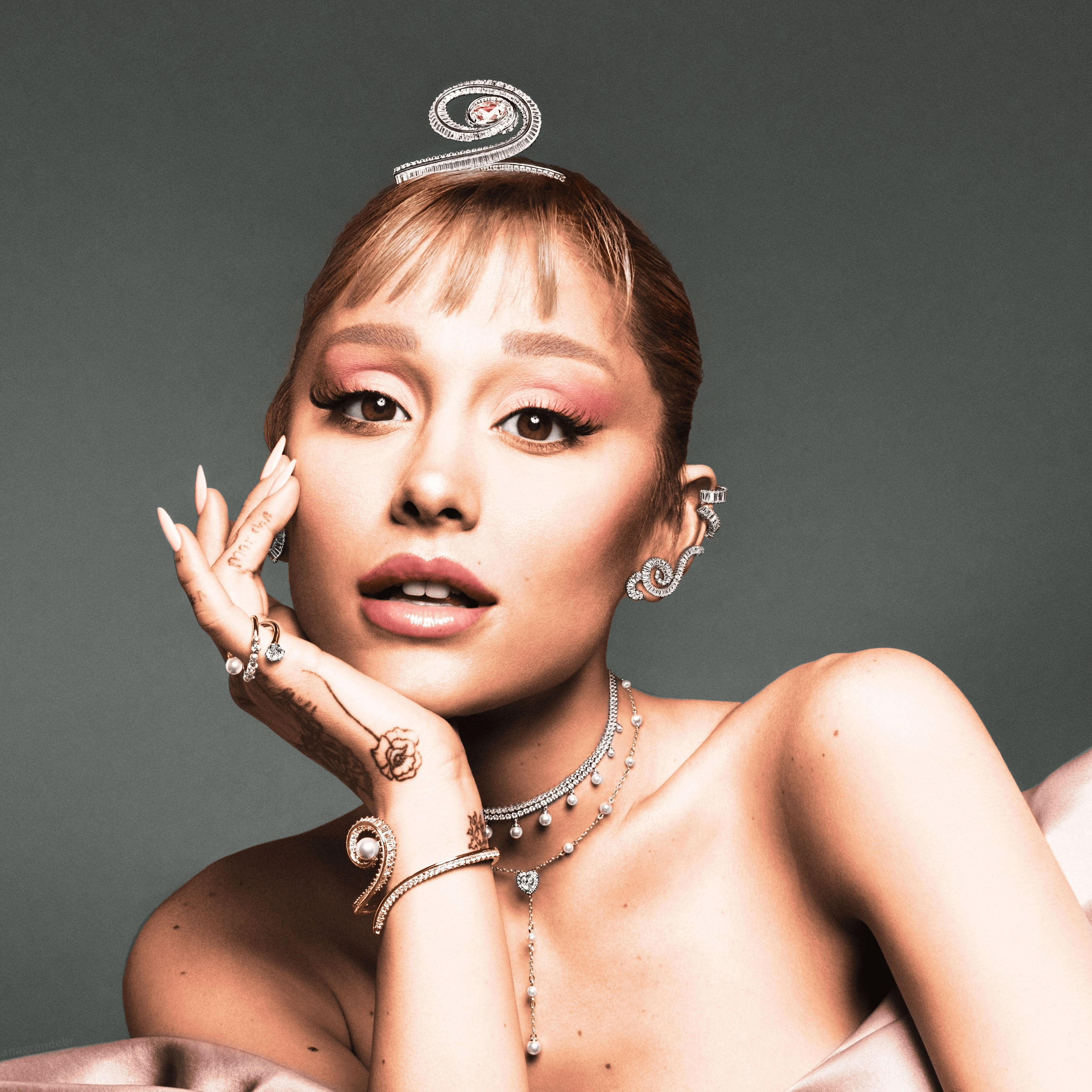 Ariana Grande v3 AI Voice