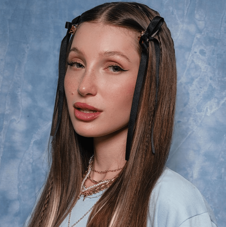 Yami Safdie AI Voice