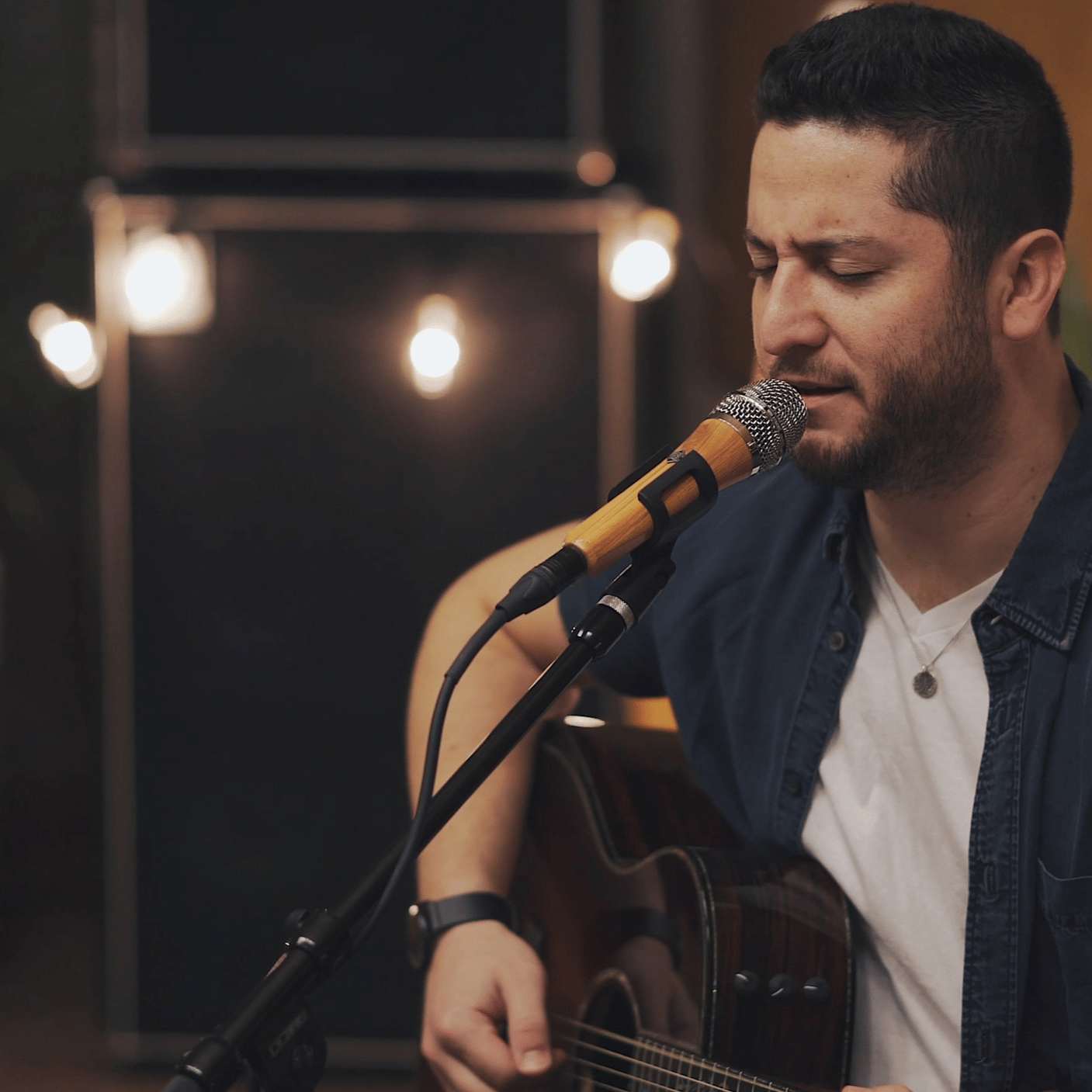 Boyce Avenue Singer - Alejandro Manzano AI Voice