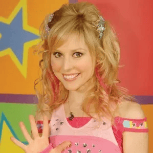 Charli Robinson (Delaney)(Hi-5) AI Voice