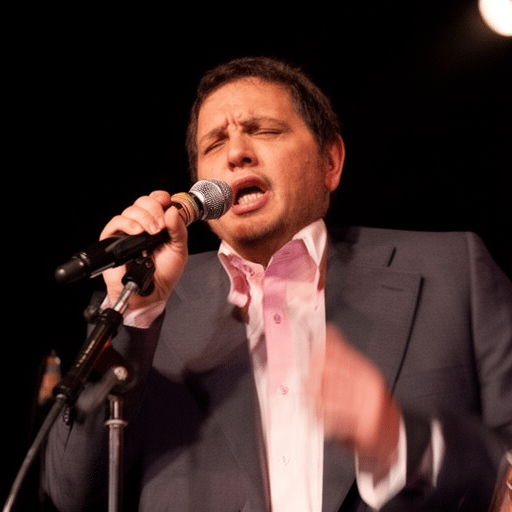 Hombre cantando  AI Voice
