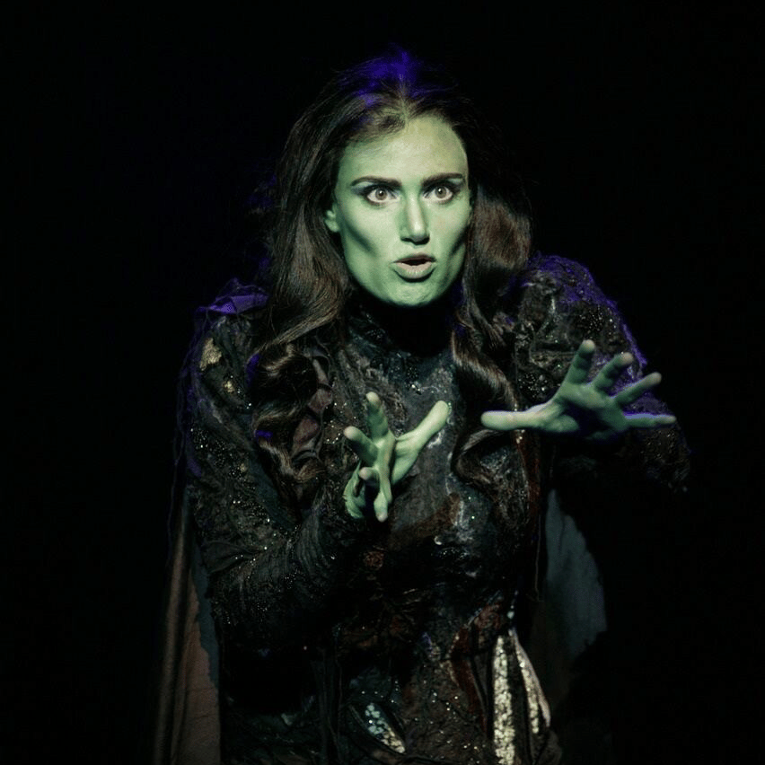 Idina Menzel (Elphaba) AI Voice