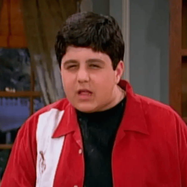 Josh Nichols (Español Latino) AI Voice