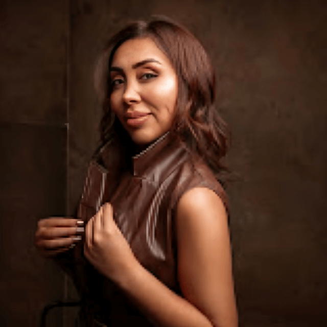 Naya Fácil