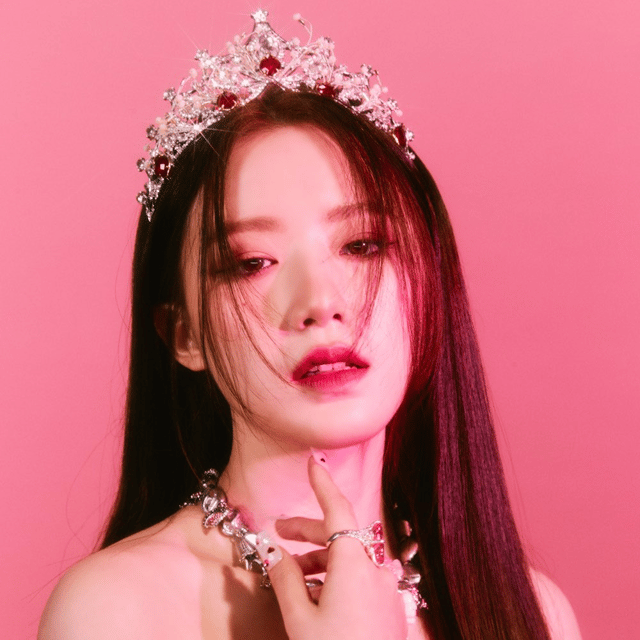 Shuhua  (G)i-dle
