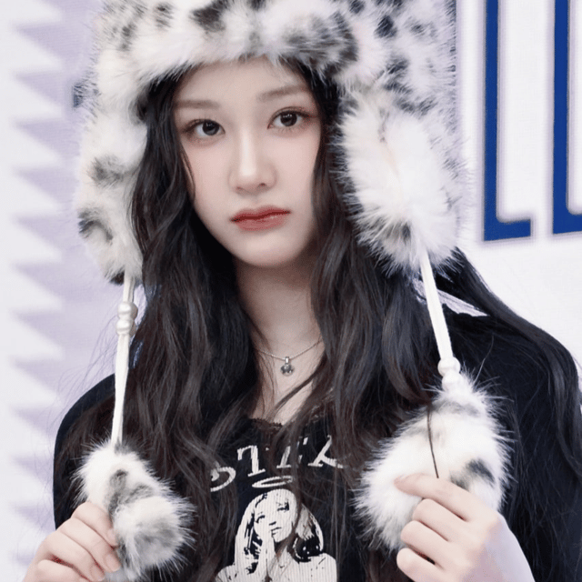 BABYMONSTER PHARITA